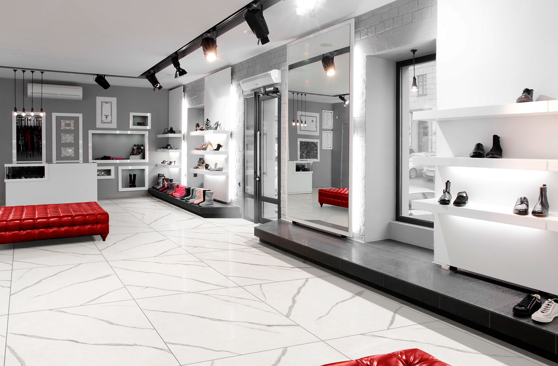 Área Comercial 1 - Carrara